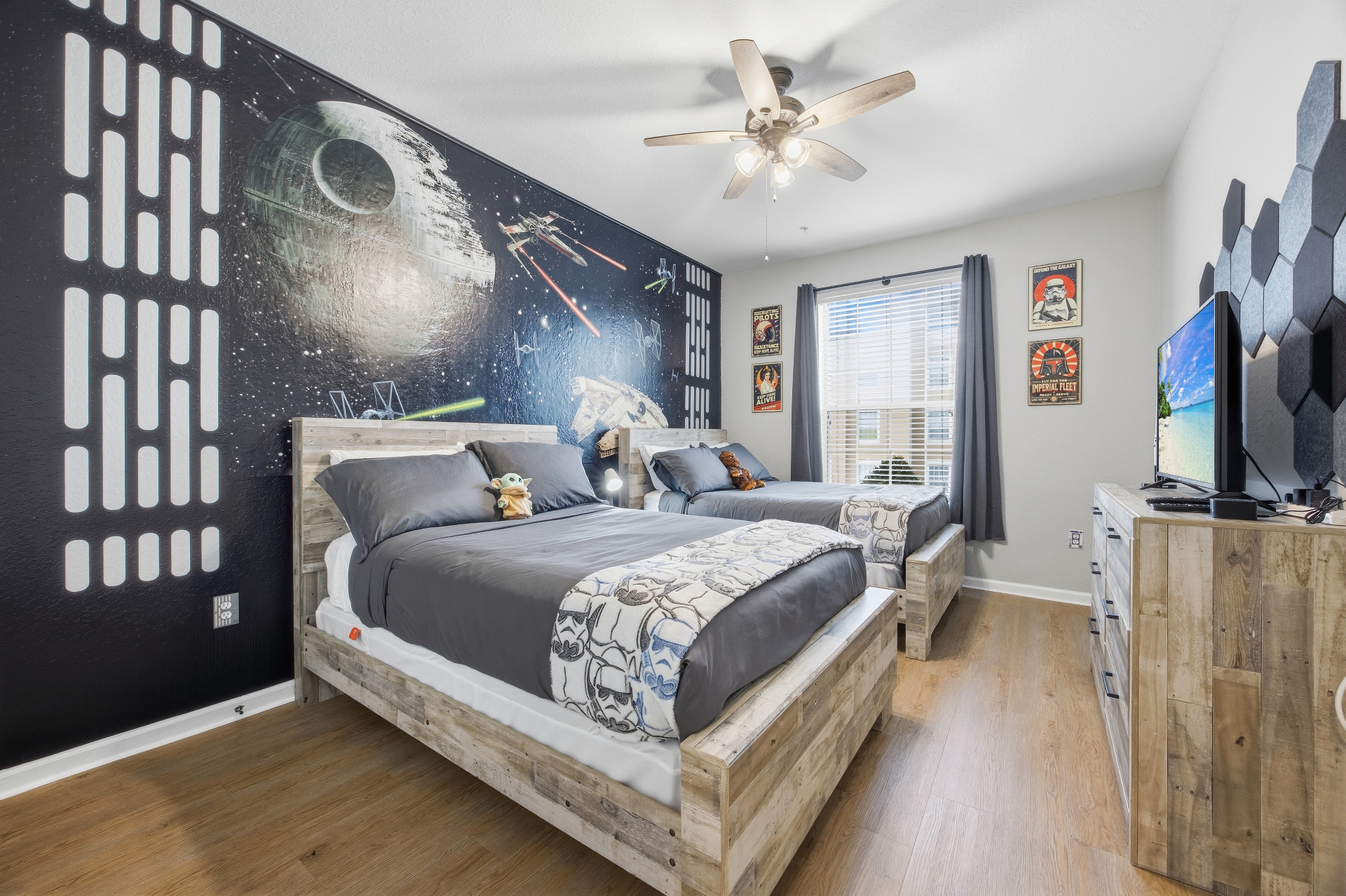 Star Wars themed bedroom with two beds